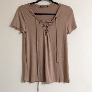 Lulu’s lace-up tshirt